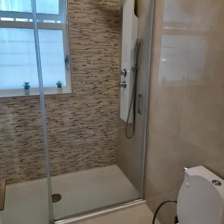 Cozy 3 Bedrooms Bragas Lägenhet Oporto